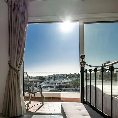 Magnificent In Calahonda Holiday home Sitio de Calahonda